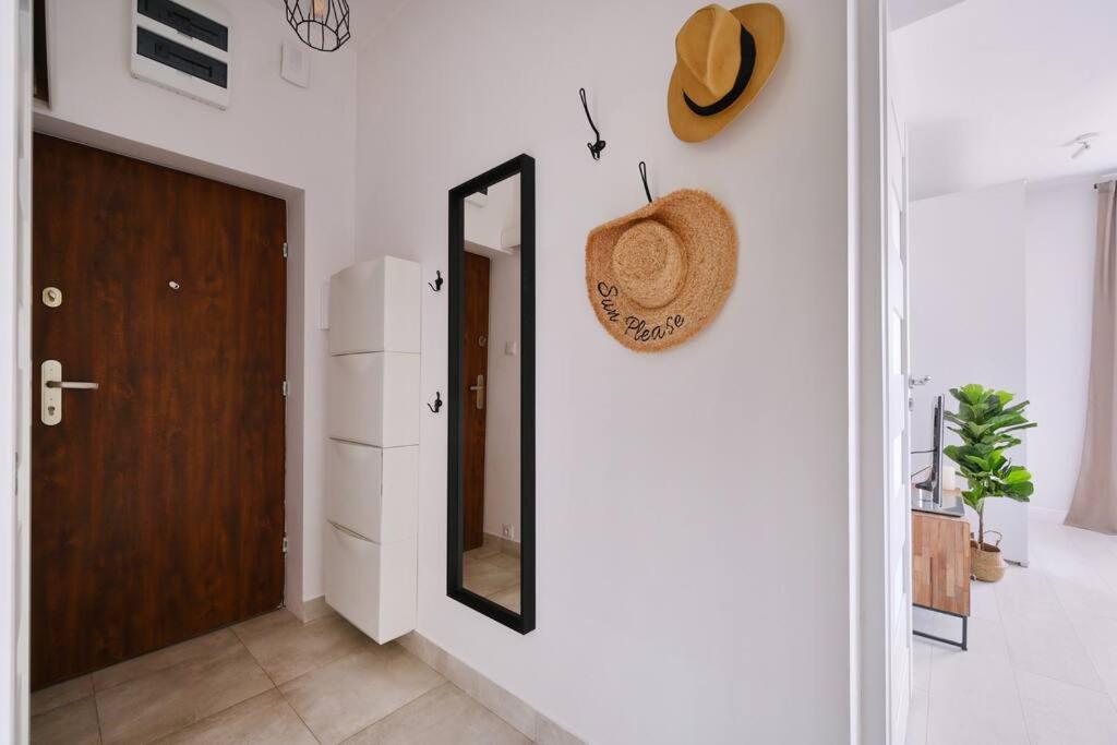 Ferienwohnung Saska Kepa -Ul. Francuska 2' Min Warschau Exterior foto